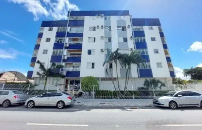 À venda com 2 quartos e 2 vagas de garagem em capoeiras.