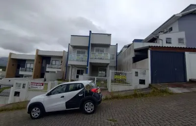 Locação no bairro sertão do maruim! sobrados com 3 quartos, sacada e 1 vaga de garagem.