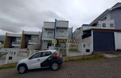 Locação no bairro sertão do maruim! sobrados com 3 quartos, sacada e 1 vaga de garagem.