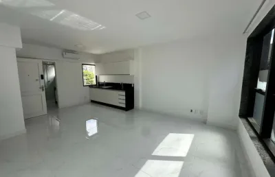 Locação no centro de florianópolis! 55m² privativos e 1 quarto