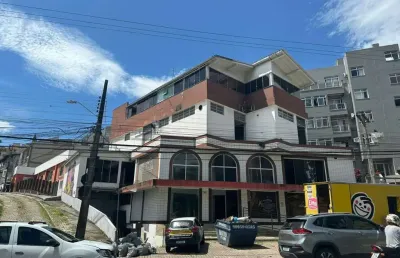 Loja comercial com 153m² - locação no bairro saco dos limões.