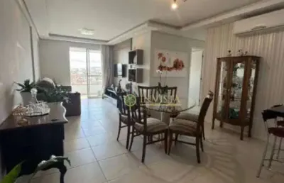 À venda no bairro campinas! andar alto, sacada com churrasqueira, 2 quartos e 1 vaga de garagem.