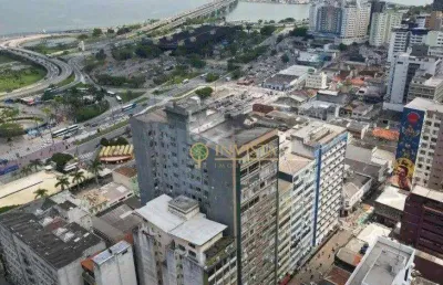 Sala comercial com 64m² - à venda no centro de florianópolis.