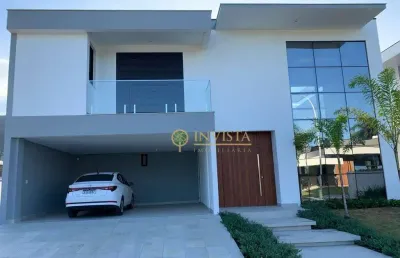 À venda | villa ratones, 320m², 3 suítes, piscina privativa e 2 vagas de garagem.