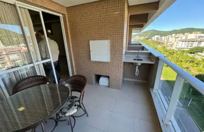 À venda | 82m², sacada com churrasqueira, 2 quartos e 1 vaga de garagem - praia de palmas, governador celso ramos.