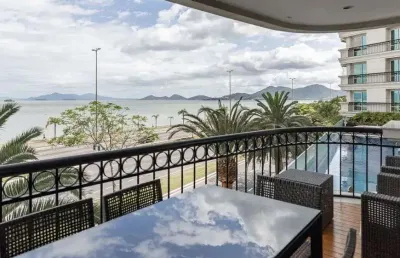 À venda | la perle, alto padrão, frente mar, 316m², 4 suítes e 4 vagas de garagem - agronômica, florianópolis.