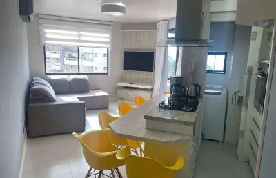 À venda | 75 m², próximo ao mar, 2 quartos, sacada com churrasqueira e 1 vaga de garagem - praia de canasvieiras, em florianópolis.