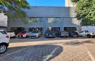 Locação | 815 m², 7 salas e 11 vagas de garagem - estreito, em florianópolis.