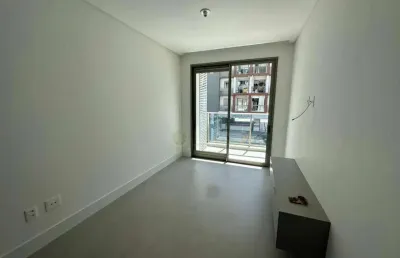 À venda | semi mobiliado, 67 m², 2 quartos e 1 vaga de garagem - córrego grande, próximo ao imperatriz.