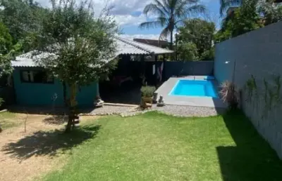À venda | 175 m² construídos, 2 quartos, piscina privativa, churrasqueira e 2 vagas de garagem - tijuquinhas, em biguaçu.