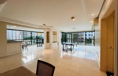 À venda | 229,70 m², 4 quartos, sacada com churrasqueira e 3 vagas de garagem -centro de florianópolis, próximo ao beiramar shopping.