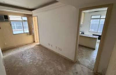 À venda |  65 m², 3 salas em conjuntos e 2 banheiros - centro, em florianópolis.
