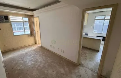 À venda |  65 m², 3 salas em conjuntos e 2 banheiros - centro, em florianópolis.