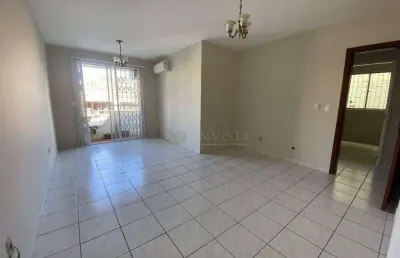 À venda | 87 m², sacada, semi mobiliado, 3 quartos e 1 vaga - estreito, em florianópolis.