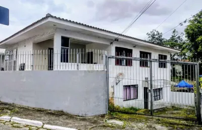 À venda | 215 m², 4 quartos e 3 vagas - centro, em são josé.