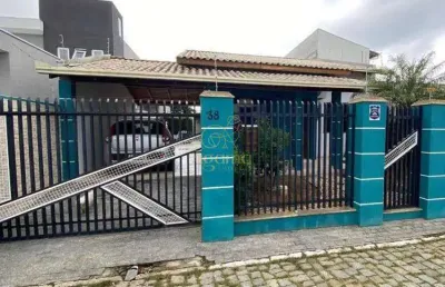 Casa com 3 quartos à venda na Rua Olindio Rodolfo de Souza, São João, Itajaí