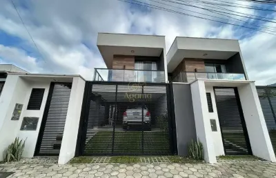 Casa com 3 quartos para alugar na Rua Sátyro Loureiro, São Vicente, Itajaí