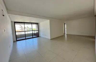 Apartamento com 4 quartos, sendo 2 suítes na praia de cabo branco/pb