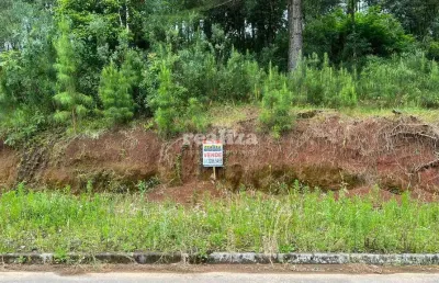 Terreno à venda na Rua Waldi Kich, Dutra, Gramado