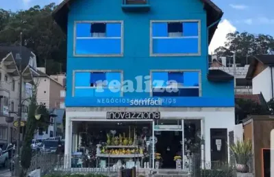 Apartamento à venda na Avenida Borges De Medeiros, Centro, Gramado