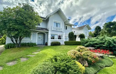 Apartamento com 4 quartos à venda na Rua Henrique Belotto, Vila Jardim, Gramado