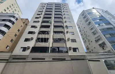 Apartamento com 3 quartos à venda na Rua 904, 286, Centro, Balneário Camboriú