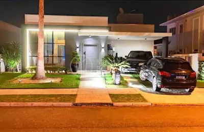 Casa em condomínio fechado com 3 quartos à venda na Rua Ivo José Rebello, 610, Santa Regina, Camboriú