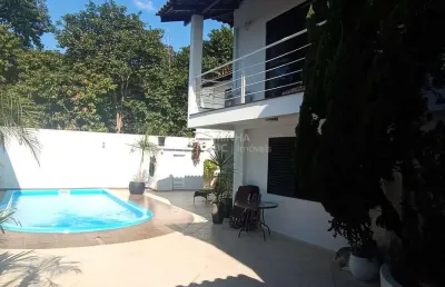 Casa com 4 quartos à venda na Rua Jorge Fernandes, 407, Fazendinha, Itajaí