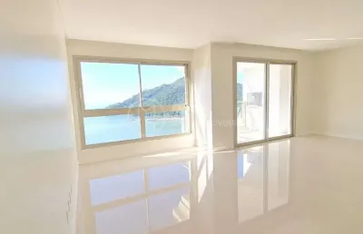 Apartamento com 4 quartos à venda na Rua 4400, 64, Barra Sul, Balneário Camboriú