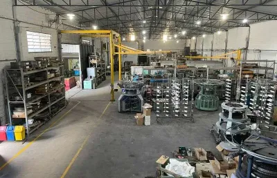 Barracão / Galpão / Depósito com 6 salas para alugar na Avenida dos Trabalhadores, 1436, Vila Nova, Salto
