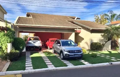 Bela casa a venda em condomínio fechado indaiatuba-sp