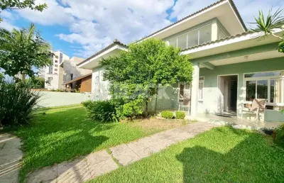 Casa com 5 quartos à venda na Rua Brasil, 110, Praia da Cal, Torres