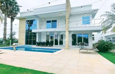 Casa com 4 quartos à venda na Rua Raul Carlos Da Silva, 600, Igra Norte, Torres