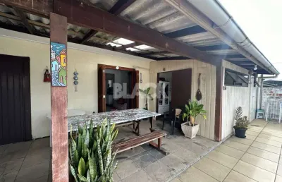 Casa com 2 quartos à venda na R. Leopoldino João Rosa, 1180, Praia da Cal, Torres