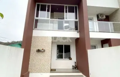 Casa com 2 quartos à venda na Rua Presidente João Goulart, 395, Centenário, Torres
