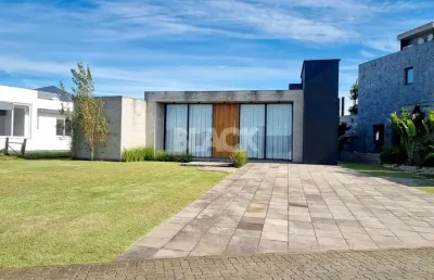Casa em condomínio fechado com 3 quartos à venda na Rua Inácio Felisberto Magnus, 111, Reserva Das Águas, Torres