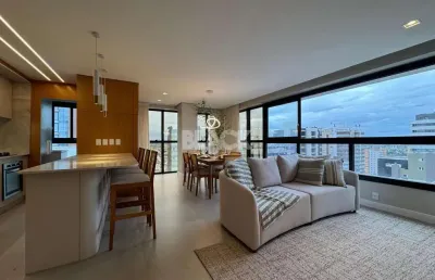 Apartamento mobiliado e equipado com 03 quartos à venda no titanium em torres/rs