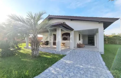 Casa com 6 quartos à venda na Santa Maria, 377, Praia Paraíso, Torres