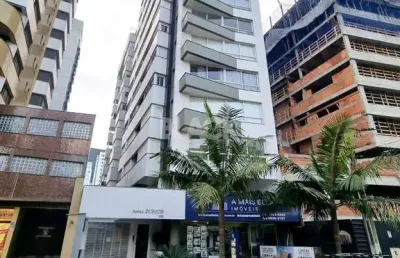 Apartamento 2 dormitórios com sacada no centro de torres rs