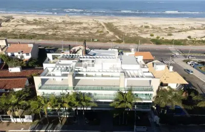 Apartamento com 03 quartos na quadra do mar em torres rs
