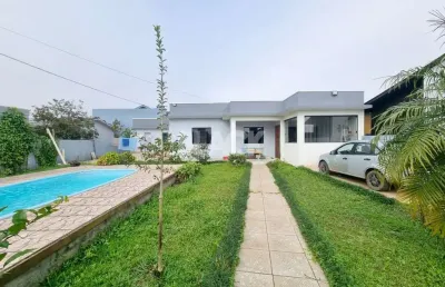 Casa com 3 quartos à venda na Rua Antônio Pereira Filho, 615, Igra Sul, Torres