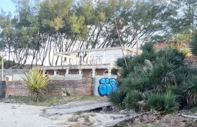 Casa com 2 quartos à venda na Beira Mar, sn, Praia da Cal, Torres