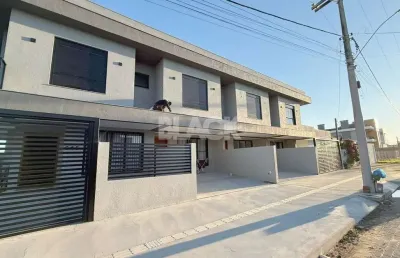 Casa com 2 quartos à venda na Rua Augusto Krás Borges, 03, Morada das Palmeiras, Torres