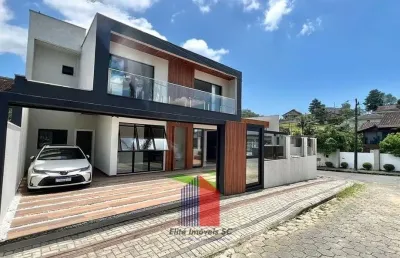 Casa com 3 quartos à venda na Rua Harmonia, 231, Floresta, Joinville