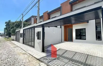 Casa com 3 quartos à venda na Rua José Koerbel Junior, 53, Anita Garibaldi, Joinville