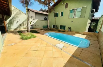 Casa com 4 quartos à venda na santa amélia, belo horizonte  por r$ 1.400.000
