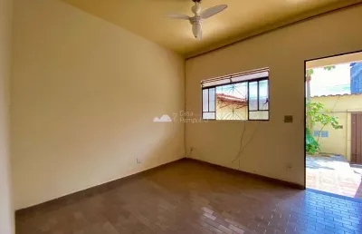 Casa com 3 quartos à venda no maria helena (justinópolis), ribeirão das neves  por r$ 480.000