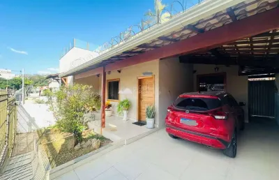 Casa com 4 quartos à venda na santa amélia, belo horizonte  por r$ 1.300.000