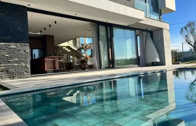 Apartamento com 5 quartos à venda no centro, xangri-lá  por r$ 5.280.000