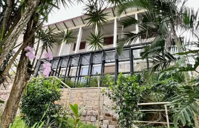 Casa com 5 quartos, ilha porchat, são vicente - r$ 3.7 mi, cod: 2023